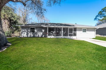 843 Pyracantha St NW Palm Bay, FL 32907